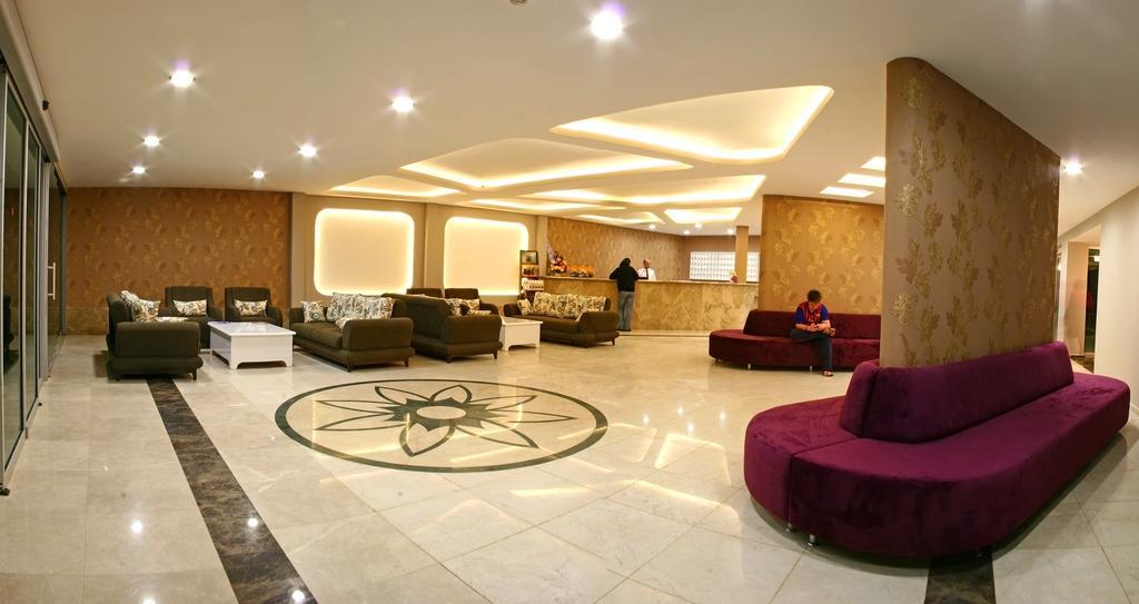 גאזיפאשה Grand Akca Hotel מראה חיצוני תמונה