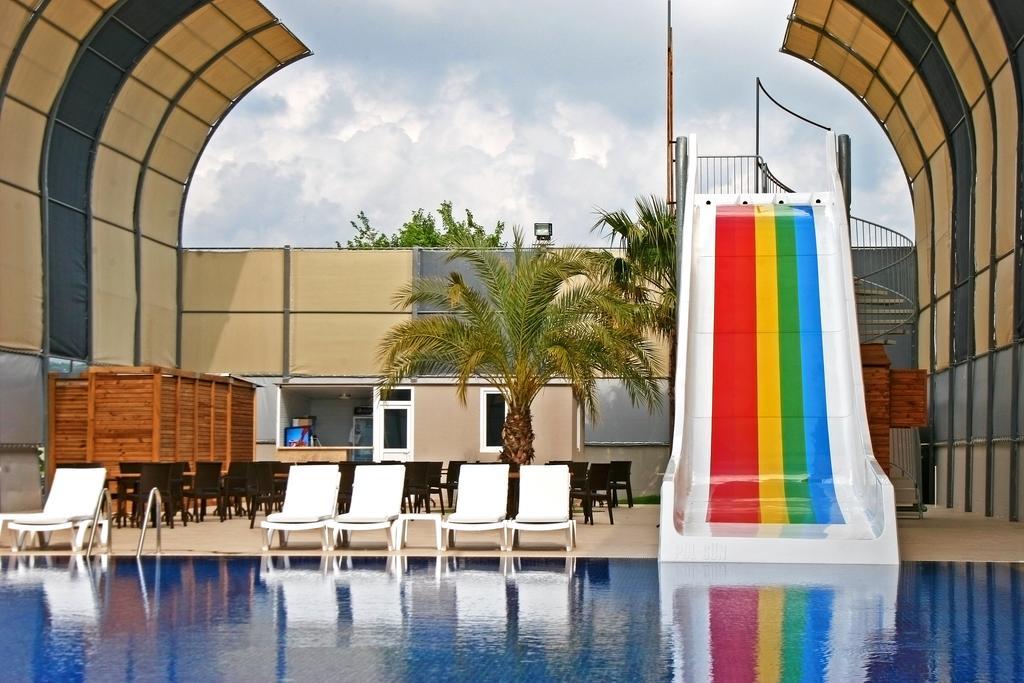גאזיפאשה Grand Akca Hotel מראה חיצוני תמונה